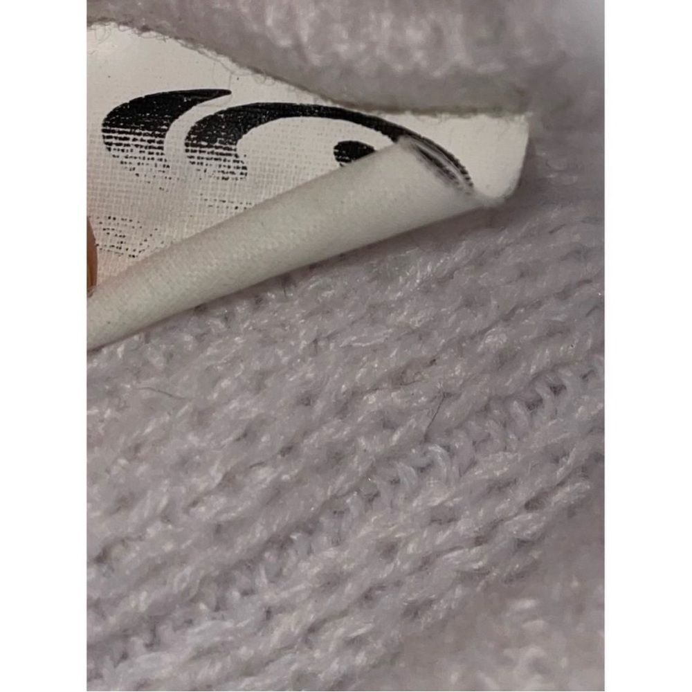 Authentic Salomon Vintage Knit Ski Hat - Picture 9 of 10